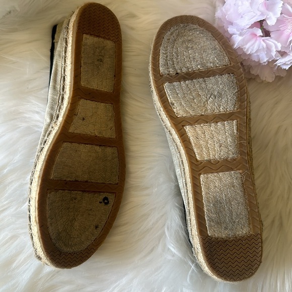 Simply Vera Wang  Espadrille Rhino Stone Shoes Size 9 - Picture 7 of 8